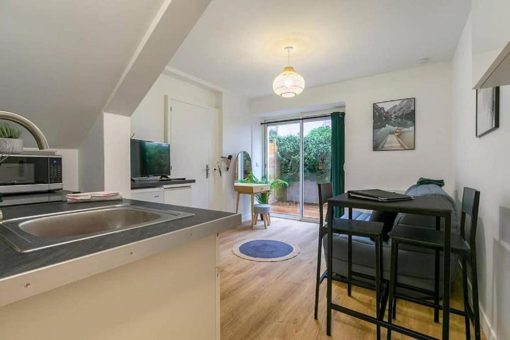 Le Jade : Au Coeur Du Centre Historique Apartman Dijon Kültér fotó
